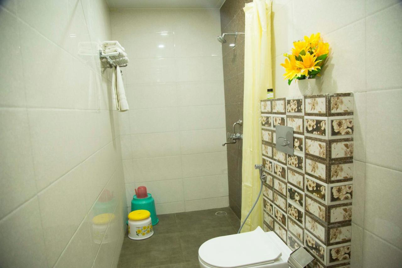 Hotel The Mewar Dabok Exterior foto