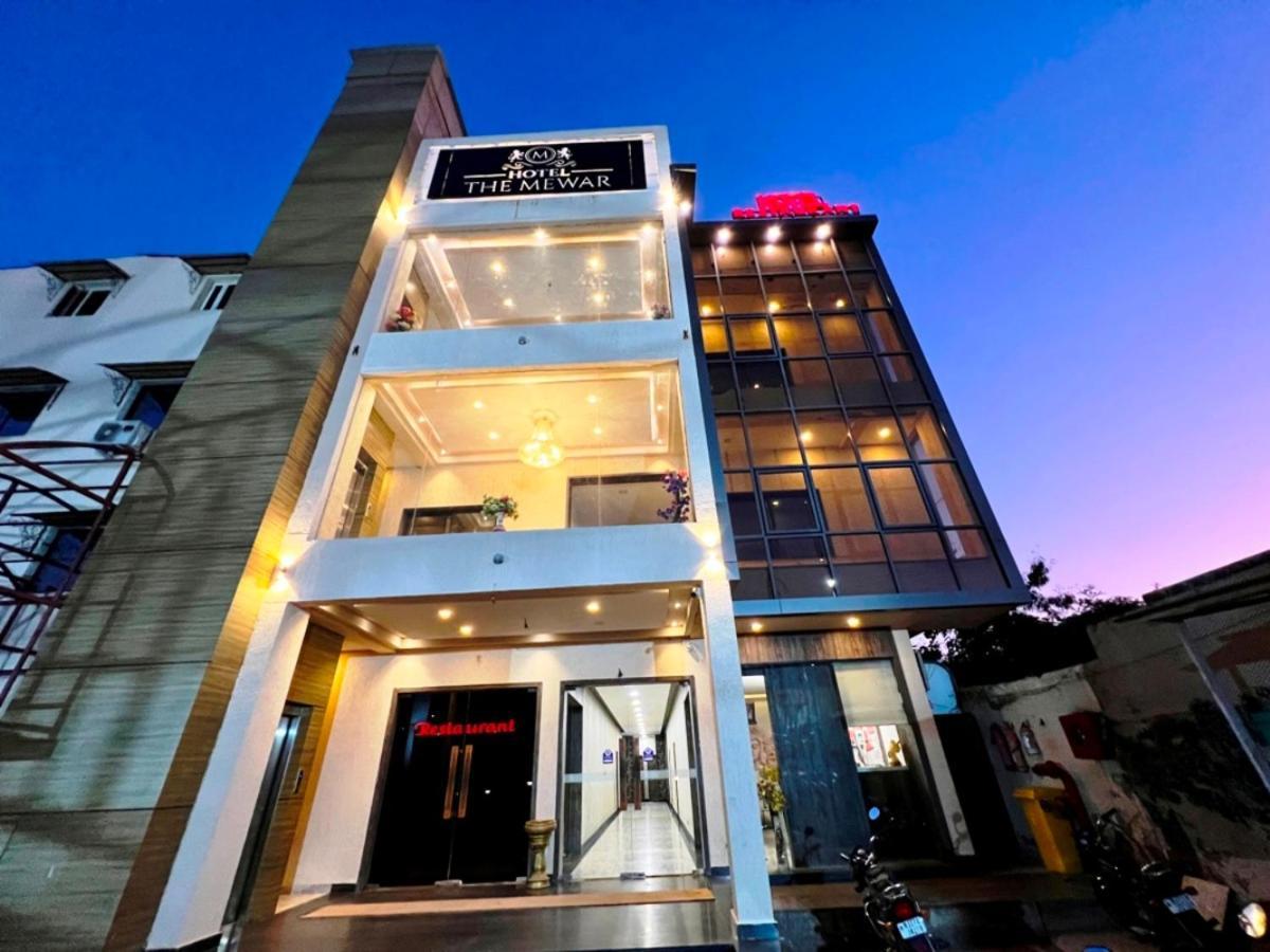Hotel The Mewar Dabok Exterior foto